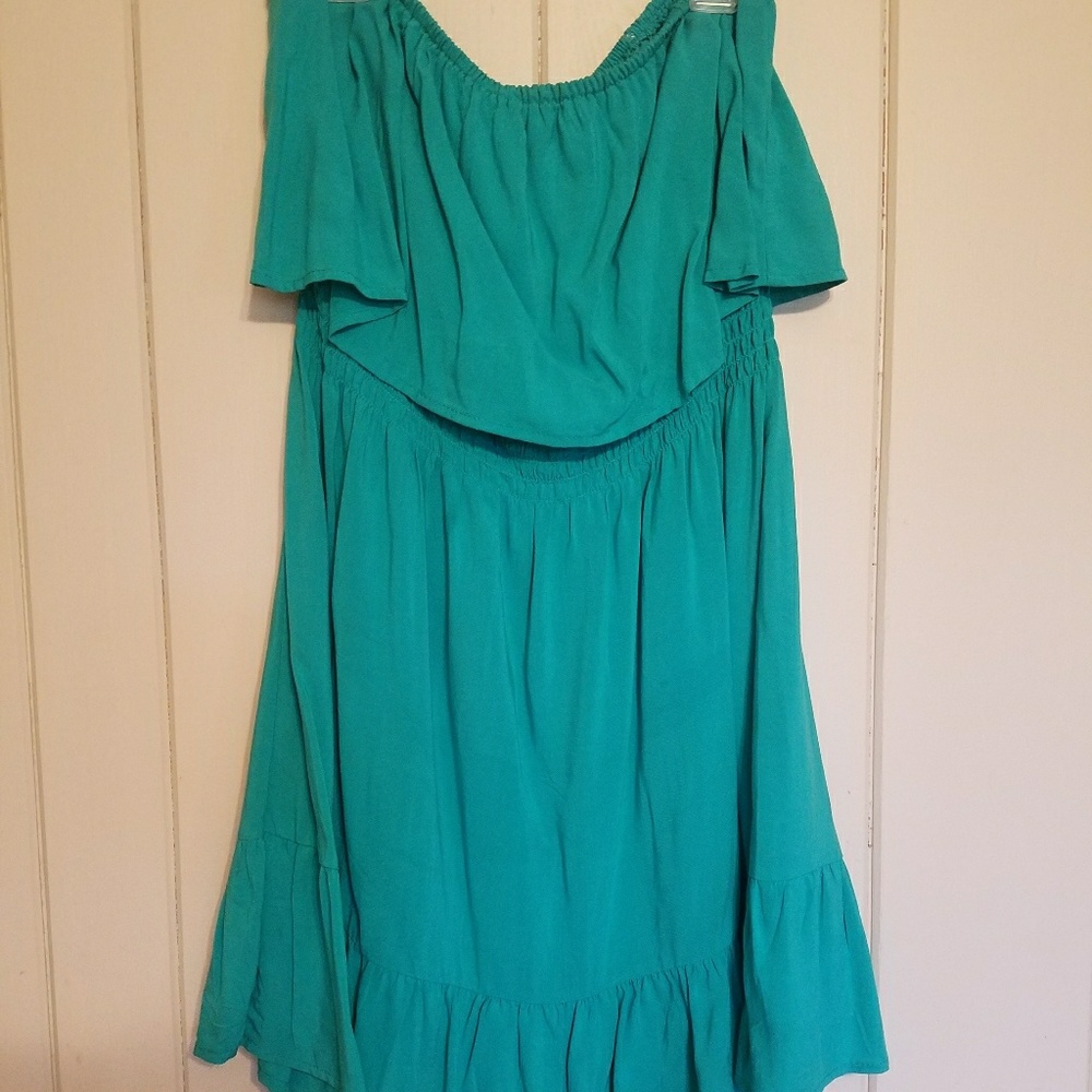 💙Xhilaration tube top dress